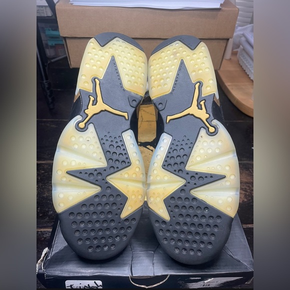 Jordan Retro 6 “Defining moment - Picture 4 of 4